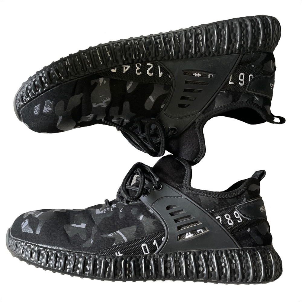 Hard Toe Dark Camo Shoes